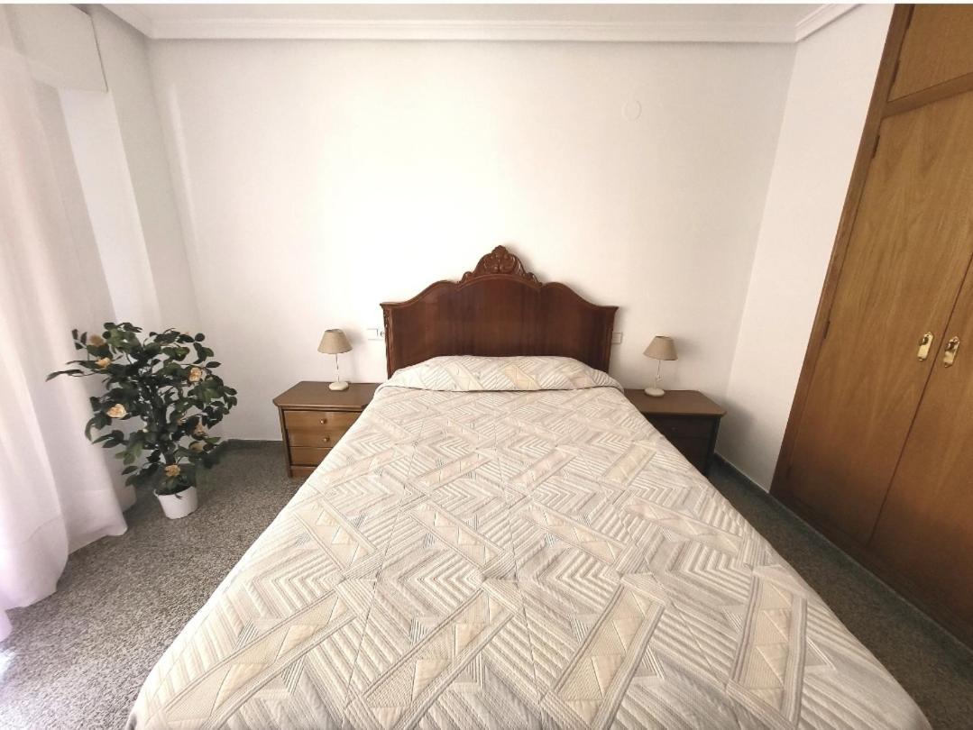 Amistosa, Habitacion Con Balcon, Alicante, Playa, Centro, Rambla, Mercado المظهر الخارجي الصورة