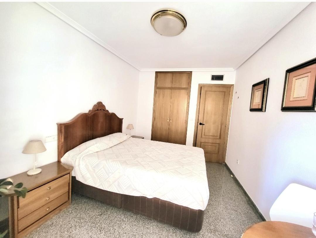 Amistosa, Habitacion Con Balcon, Alicante, Playa, Centro, Rambla, Mercado المظهر الخارجي الصورة